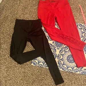 Medium and large athletic leggings